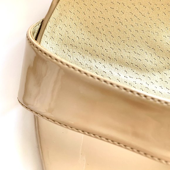 GUESS Patent Block High Heel Sandal with Ankle Strap Cream Beige Neutral Size 10 - Picture 7 of 7